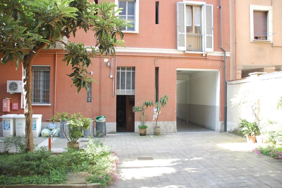 Natalia's 2-rooms Cozy Flat, Only 10 Min To Duomo *