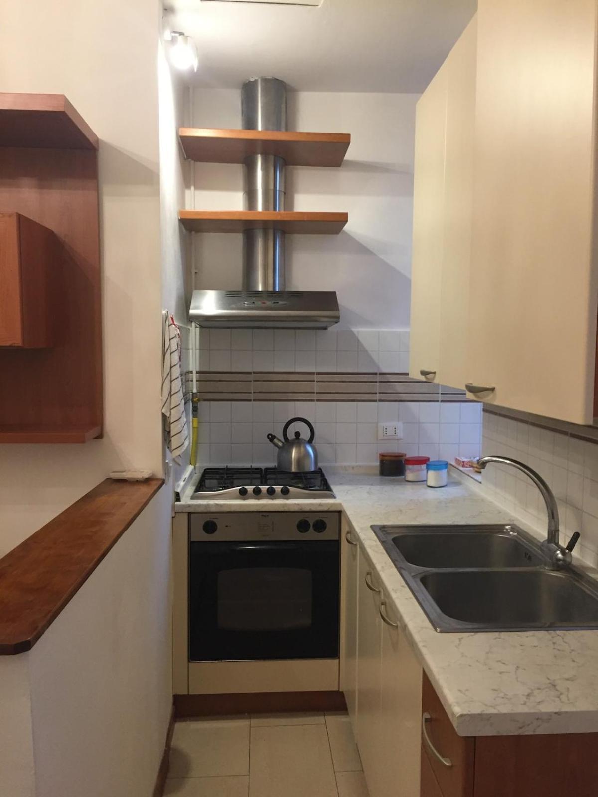 Apartment Natalia's 2-rooms Cozy Flat, Only 10 Min To Duomo *